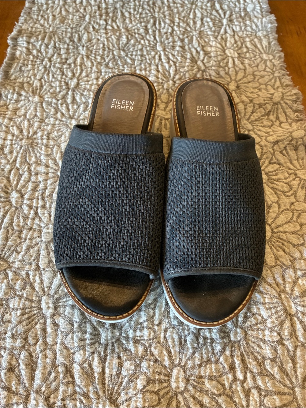 Eileen Fishers Women’s Charcoal Knit Slide Sandals